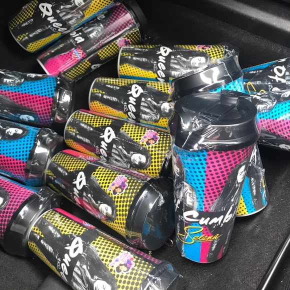 Selena Cups - Picture 1 of 4